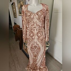 NWT Fashion Nova Rose Gold Sequin Formal Evening Gown Dress Size 1X Plus